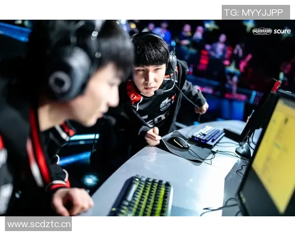 和平精英战术解析：深入剖析EDG战队的防守策略与执行力